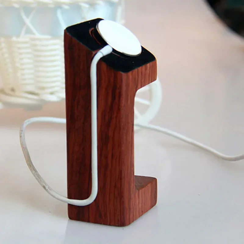 Drewniana podstawka pod ładowa – Apple Smartwatch Accessories recenzja i cena