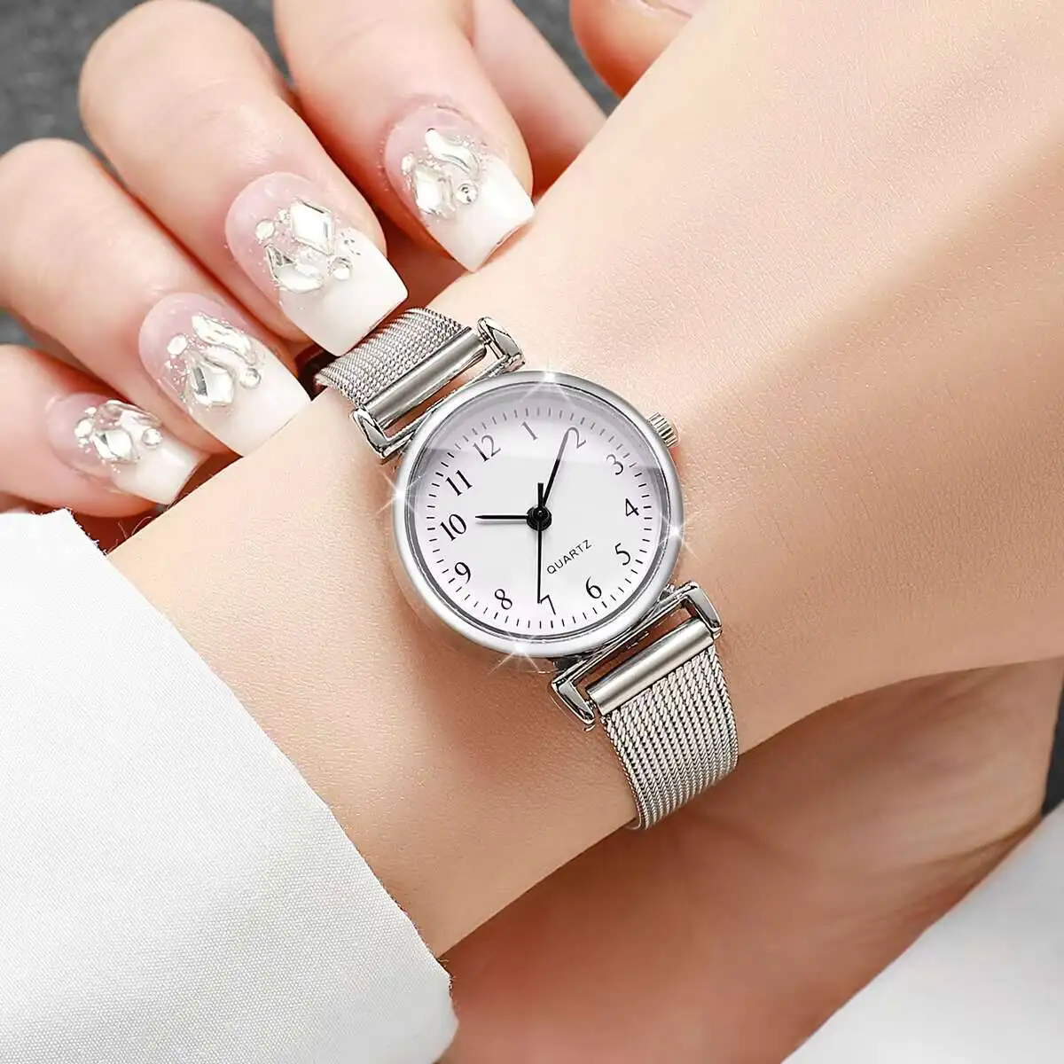 1/2 SZT. Modne Zegarki Damskie – Stainless Mesh Band recenzja i cena
