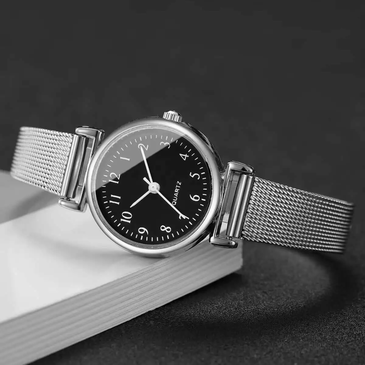 1/2 SZT. Modne Zegarki Damskie – Stainless Mesh Band recenzja i cena